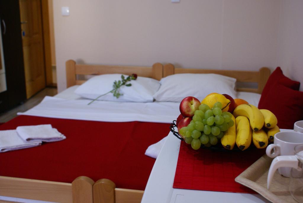 Guest House Villa Mir Kragujevac Værelse billede